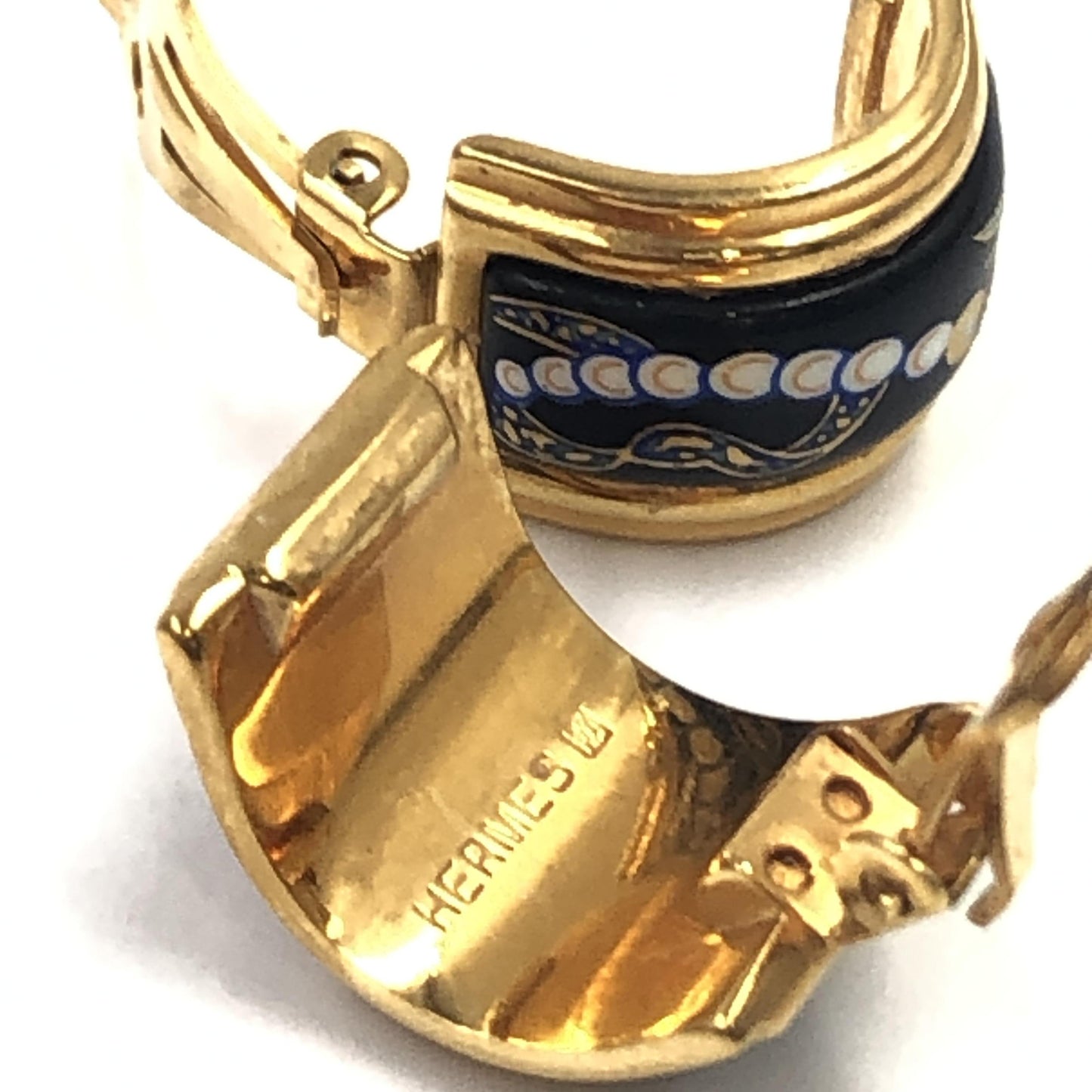 Pre-owned Hermès earrings