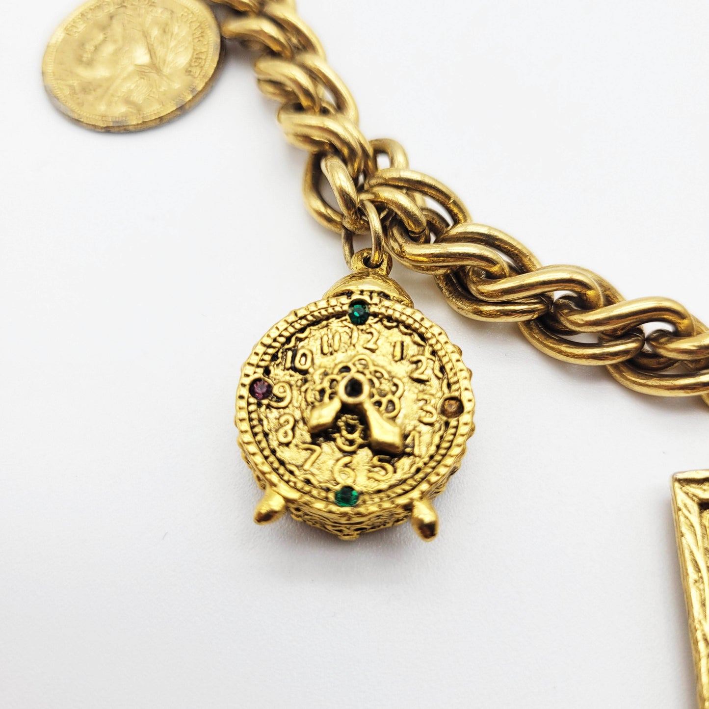 Vintage goldtone chain necklace