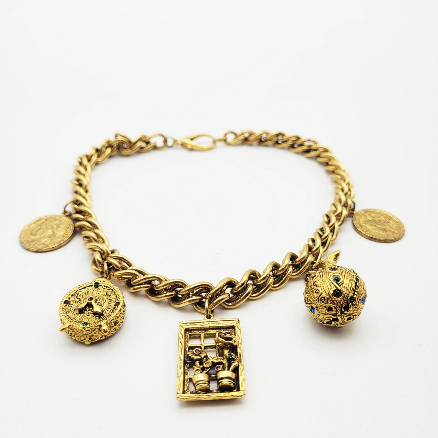 Vintage goldtone chain necklace