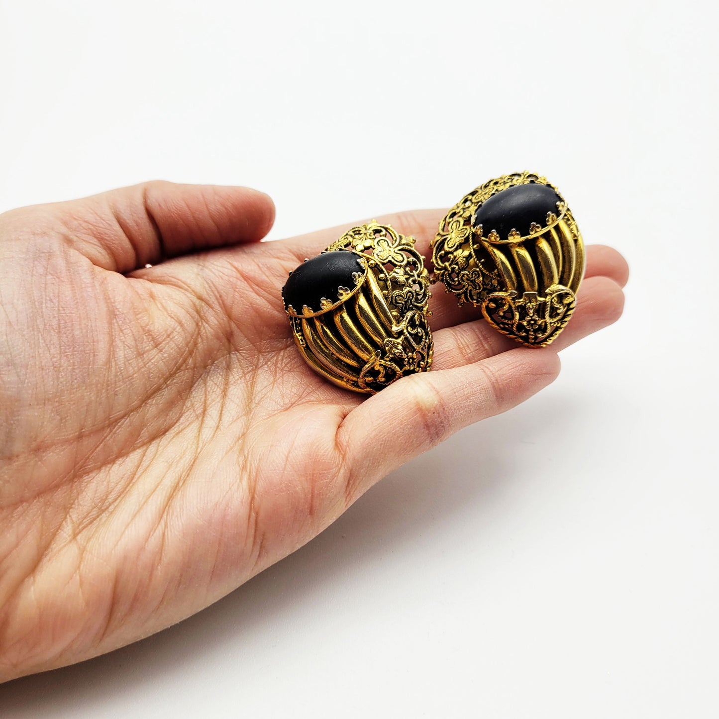 Vintage clip earrings Taratata