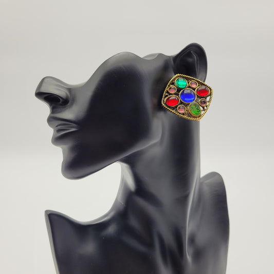 Vintage clip on earrings Stern