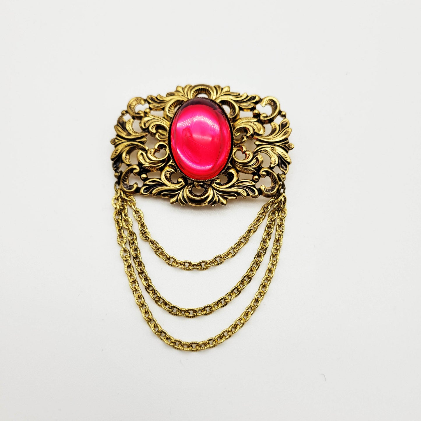 Vintage pink cabochon brooch