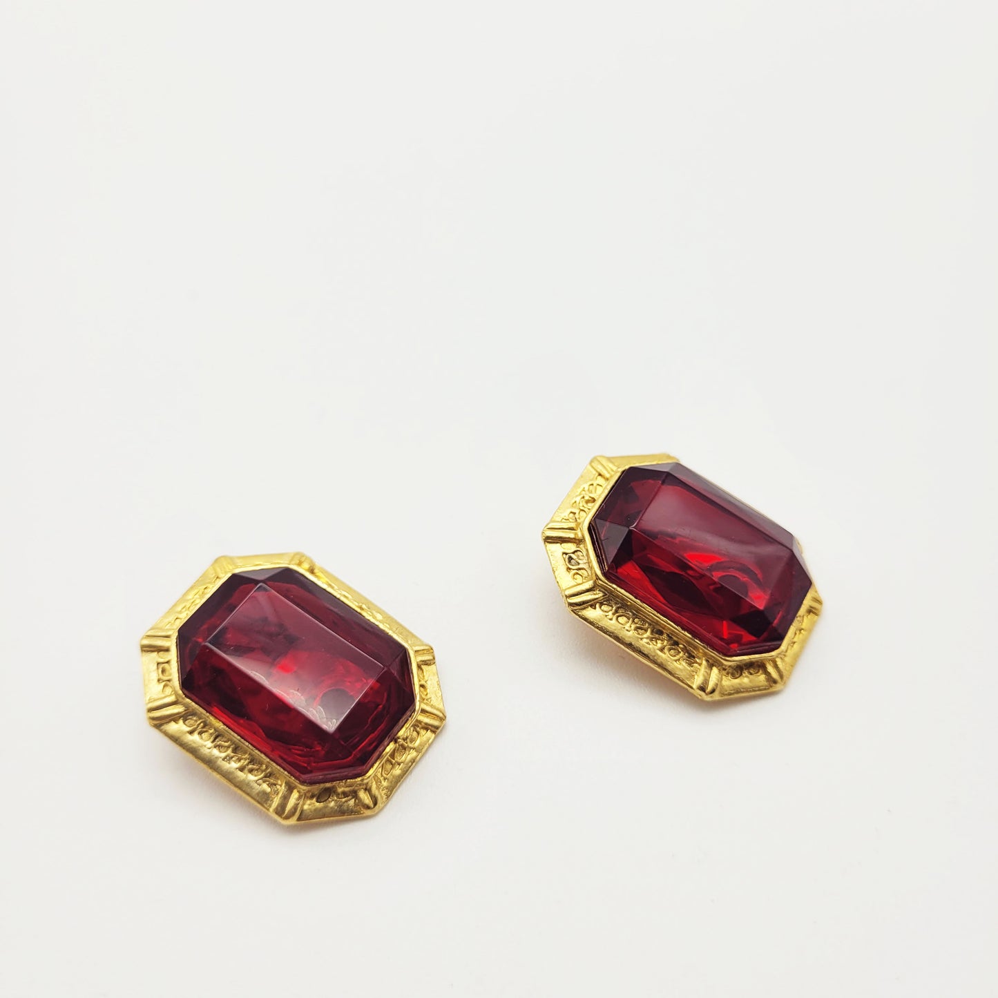 Vintage red clip on earrings