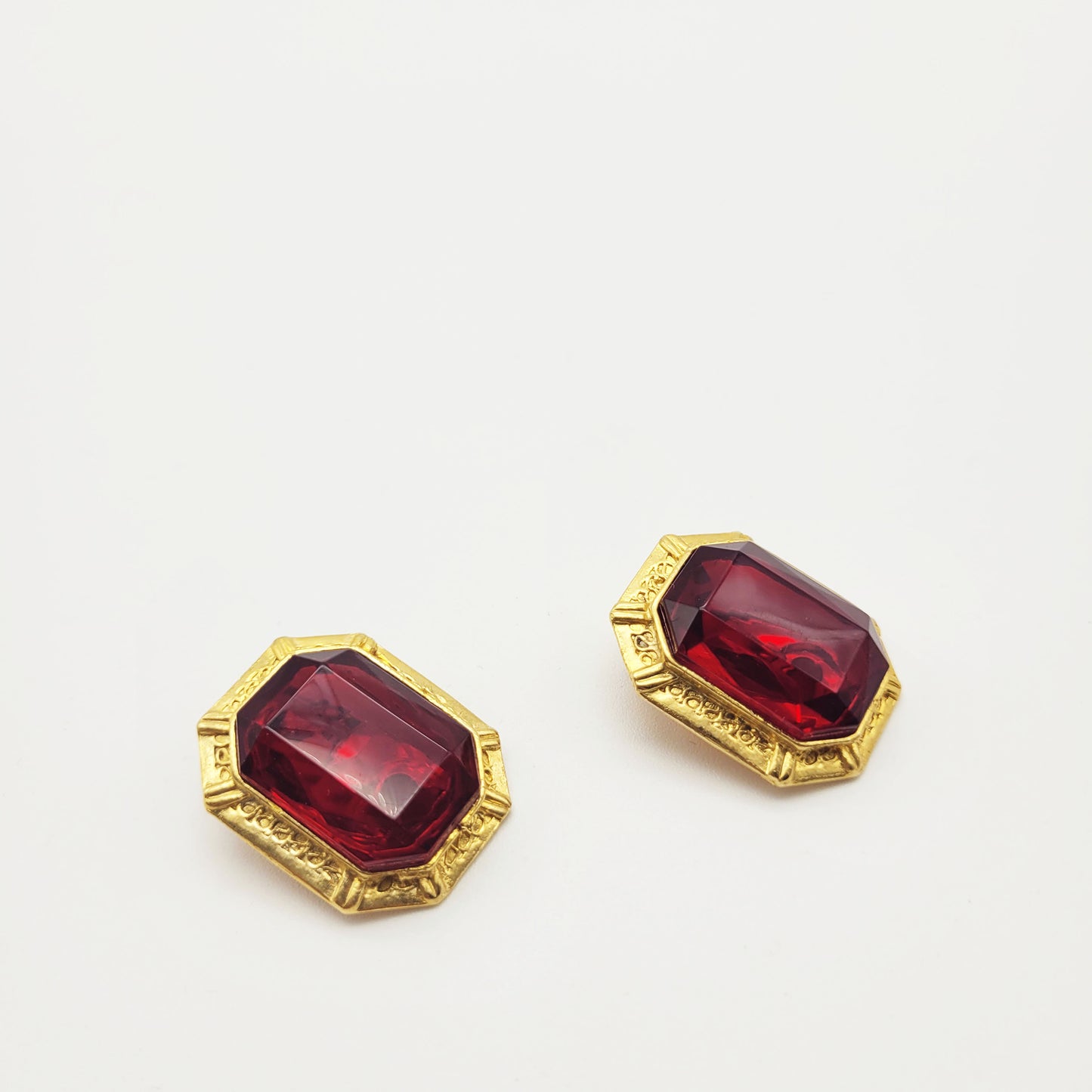 Vintage red clip on earrings