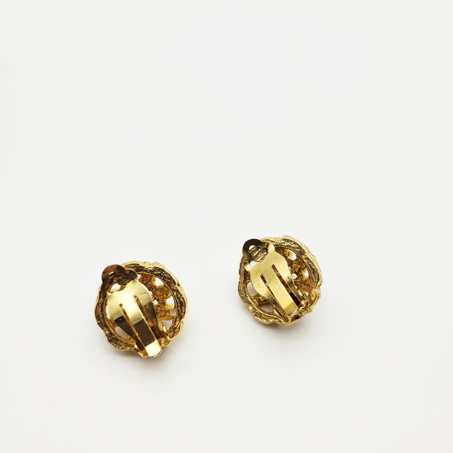 Vintage flower earrings