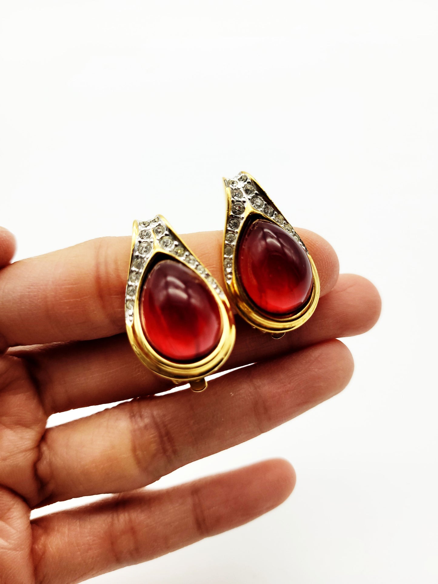 Vintage glass bead clips