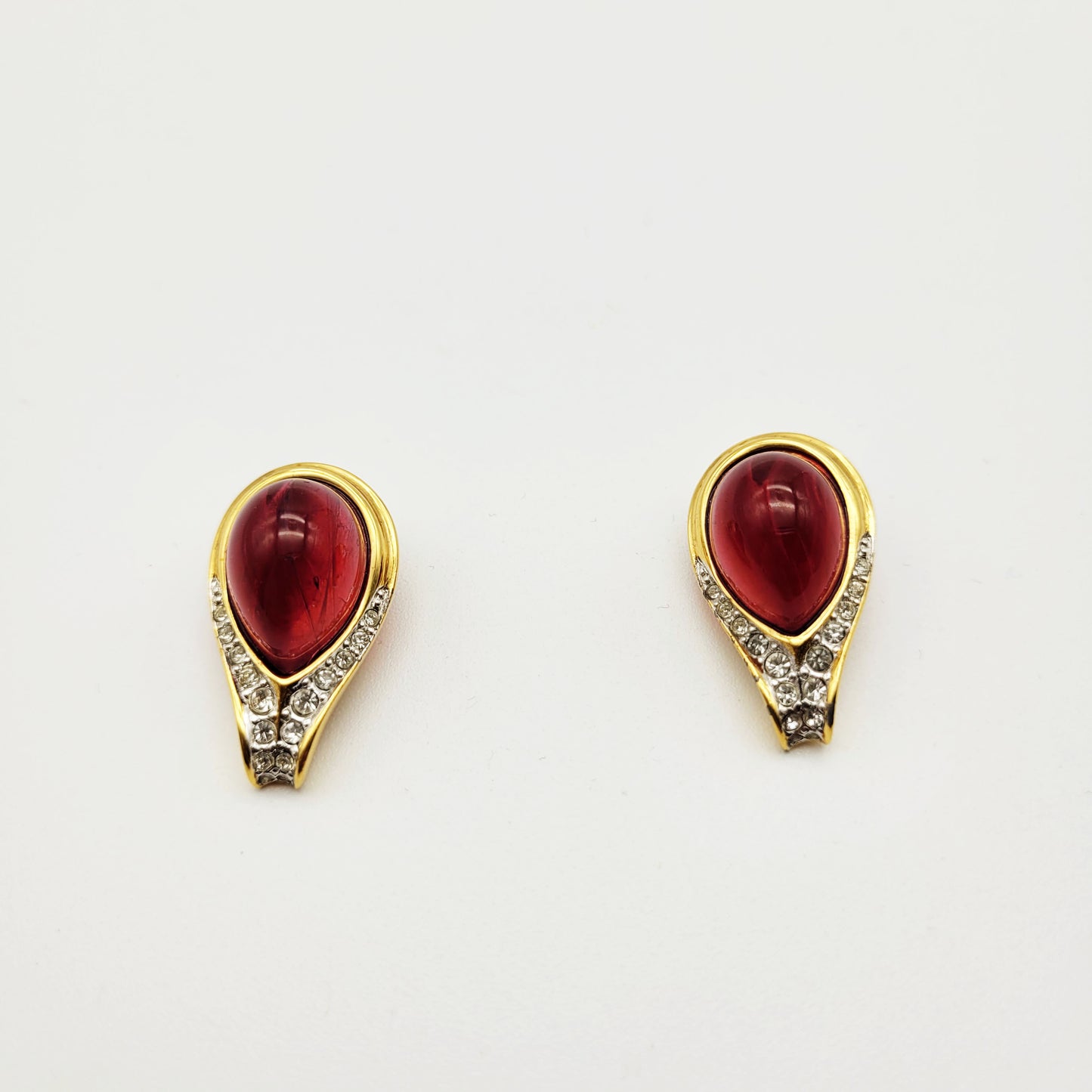 Vintage glass bead clips