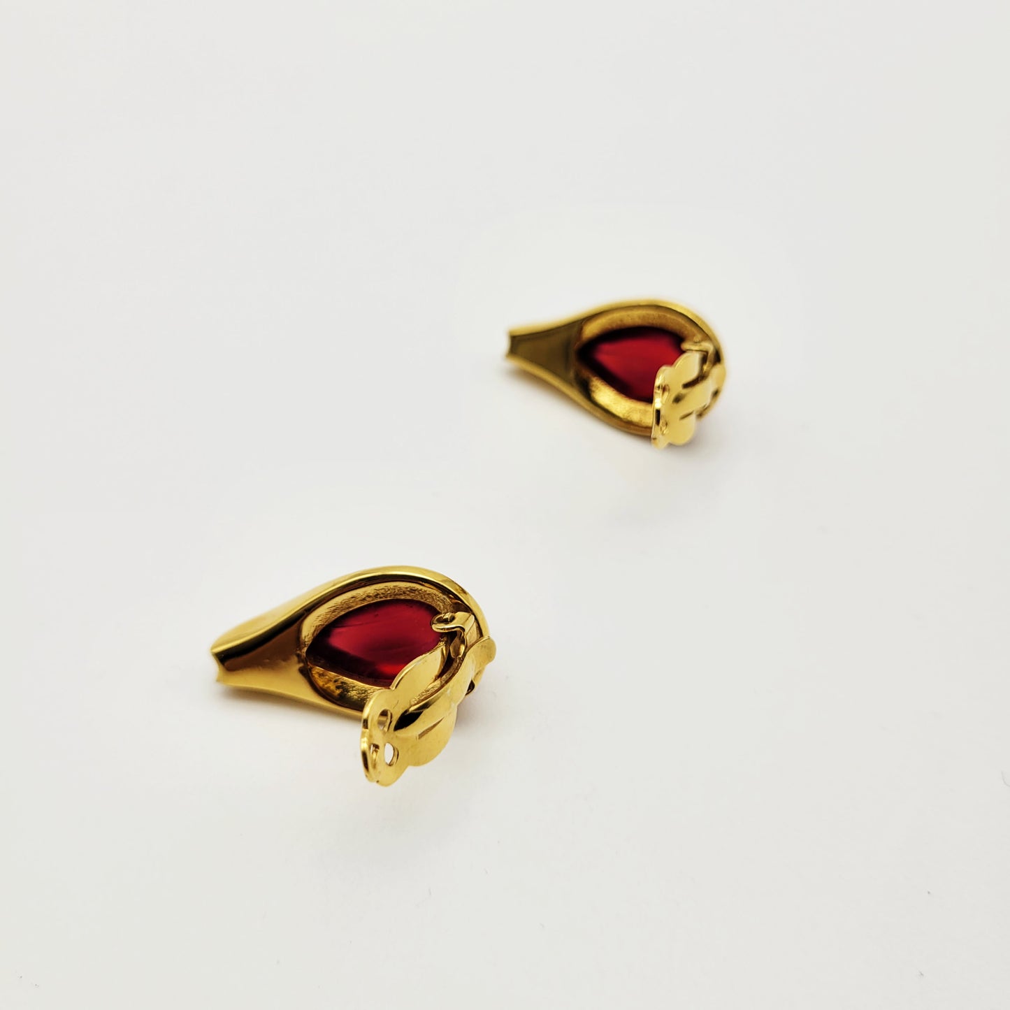 Vintage glass bead clips