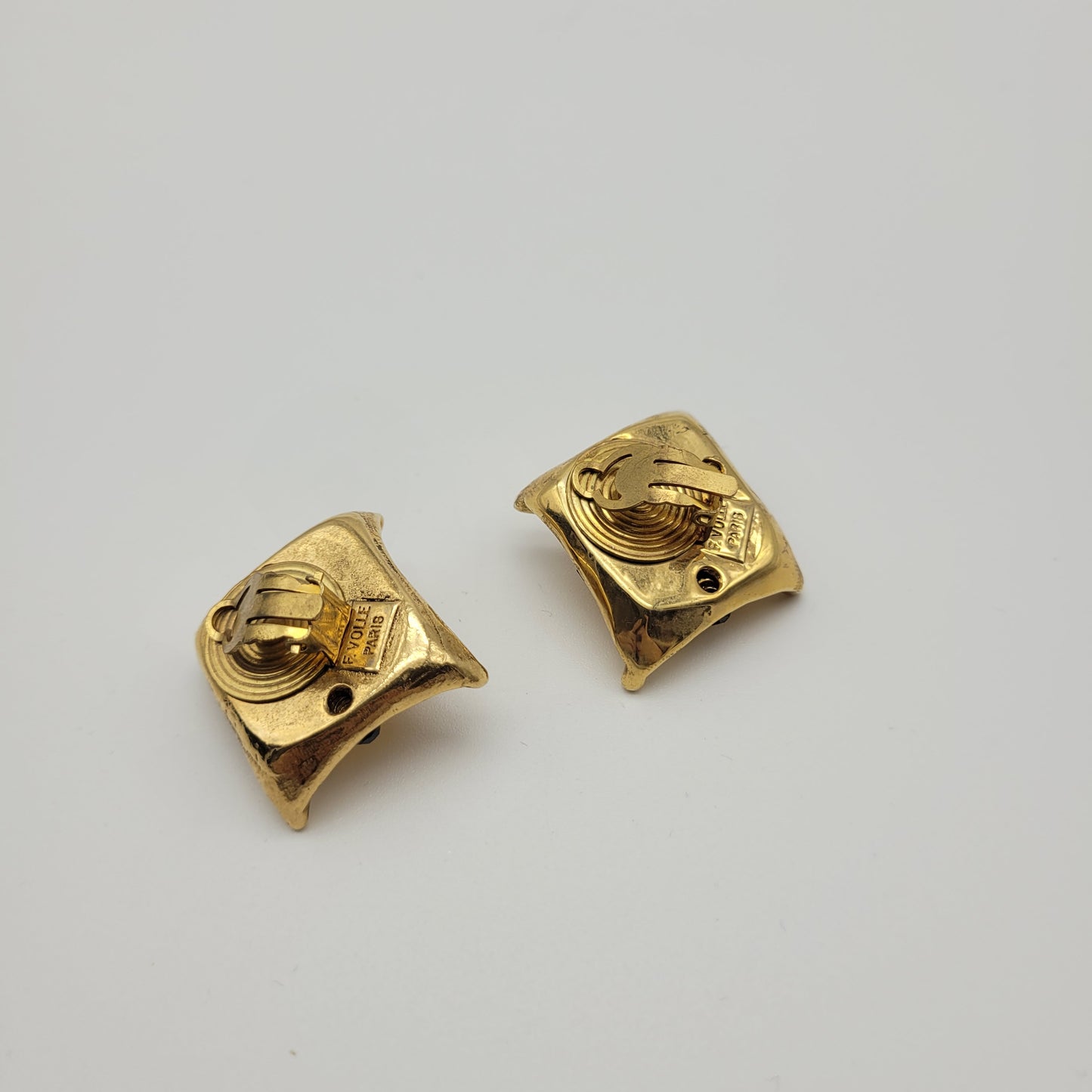 Vintage resin earrings Frederic Volle