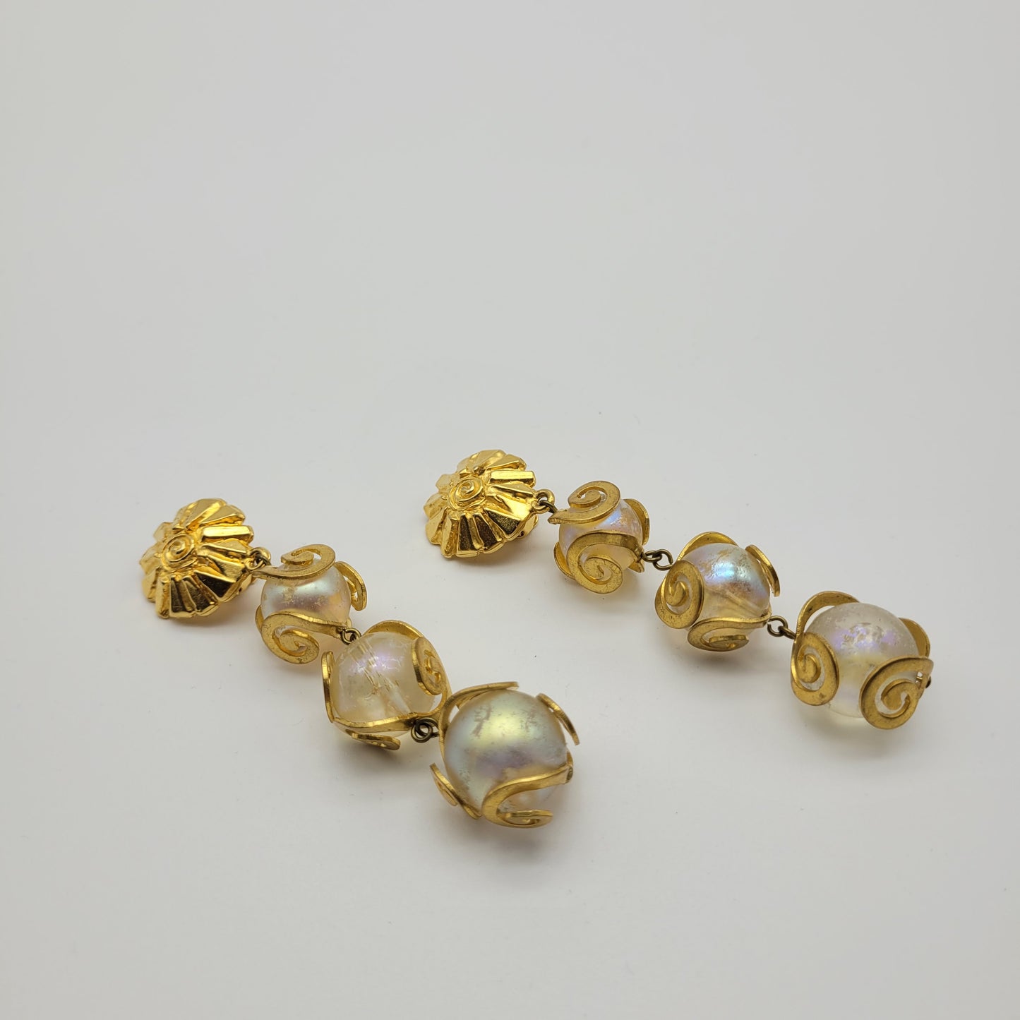 Vintage dangle earrings Poggi