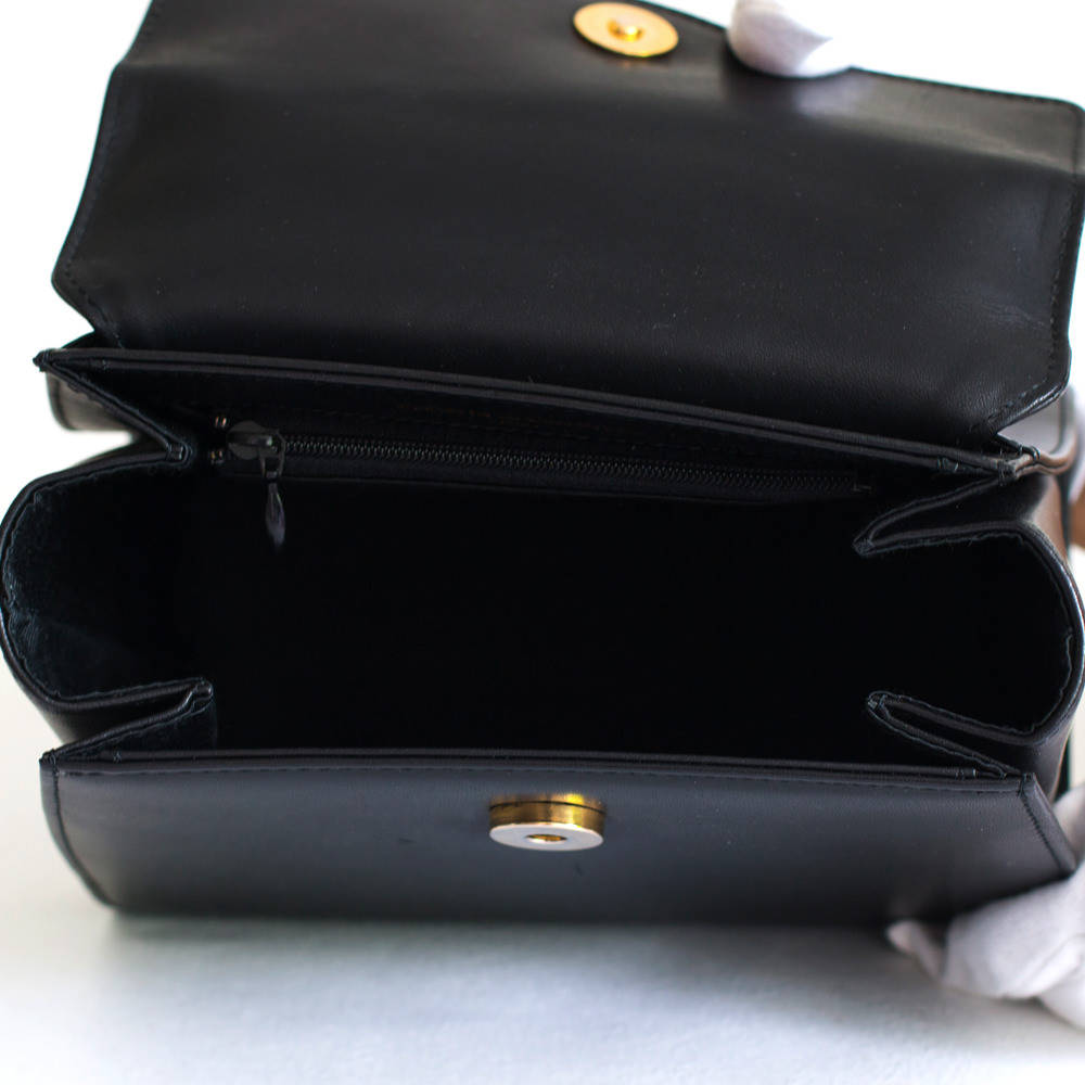 Vintage Roberta Di Camerino Top Handle Crossbody Bag - Secondista