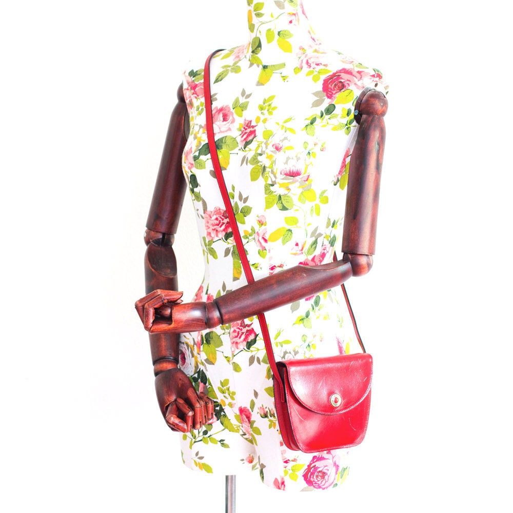 Vintage Bally red Crossbody Bag - Secondista