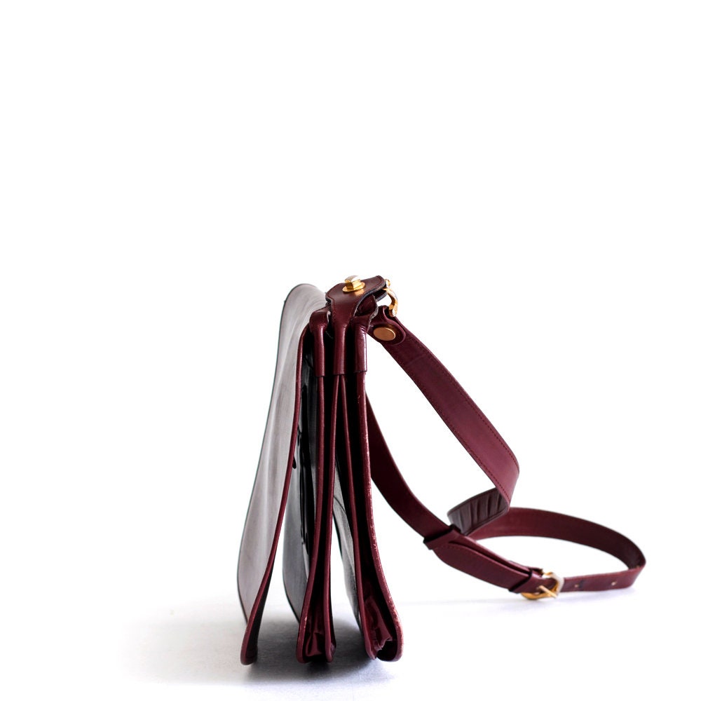 Vintage Le Must de Cartier burgundy Crossbody Bag - Secondista