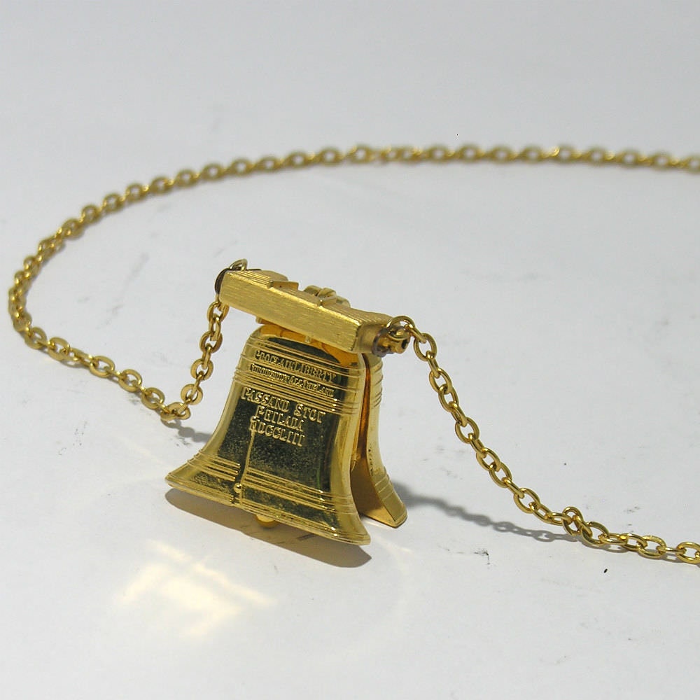 Vintage Unusual Necklace with bell Pendant - Secondista