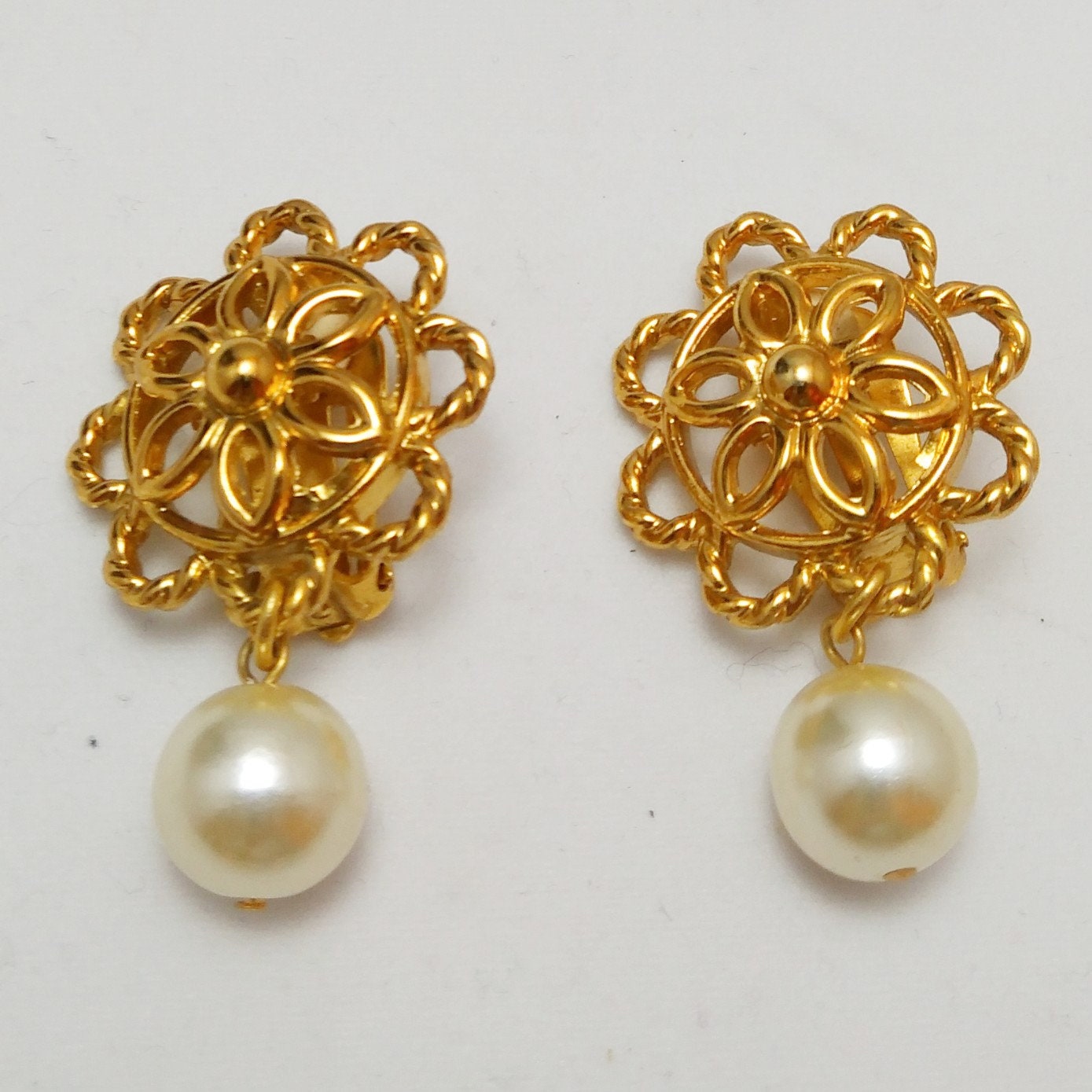 Vintage Moschino Jewelry Set - Secondista