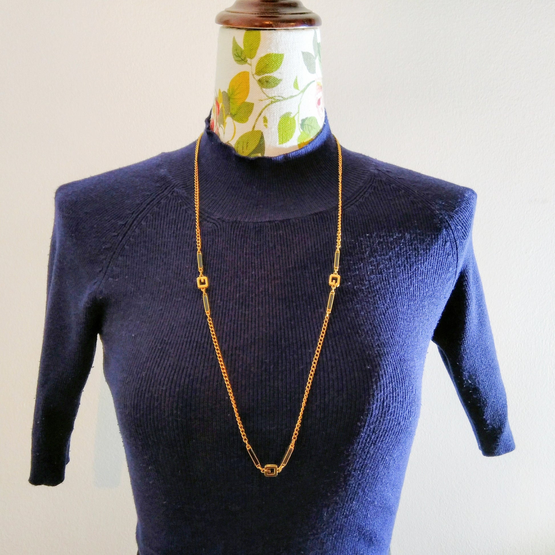 Vintage Givenchy Chain Necklace - Secondista