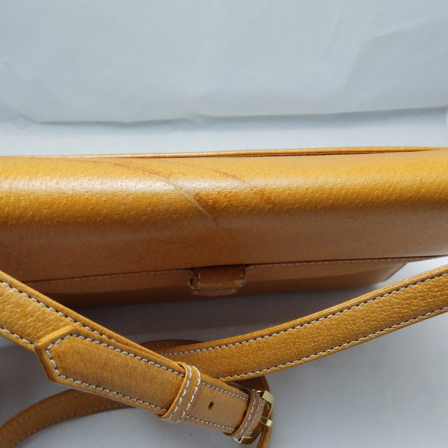 Vintage Courreges camel Crossbody Bag - Secondista