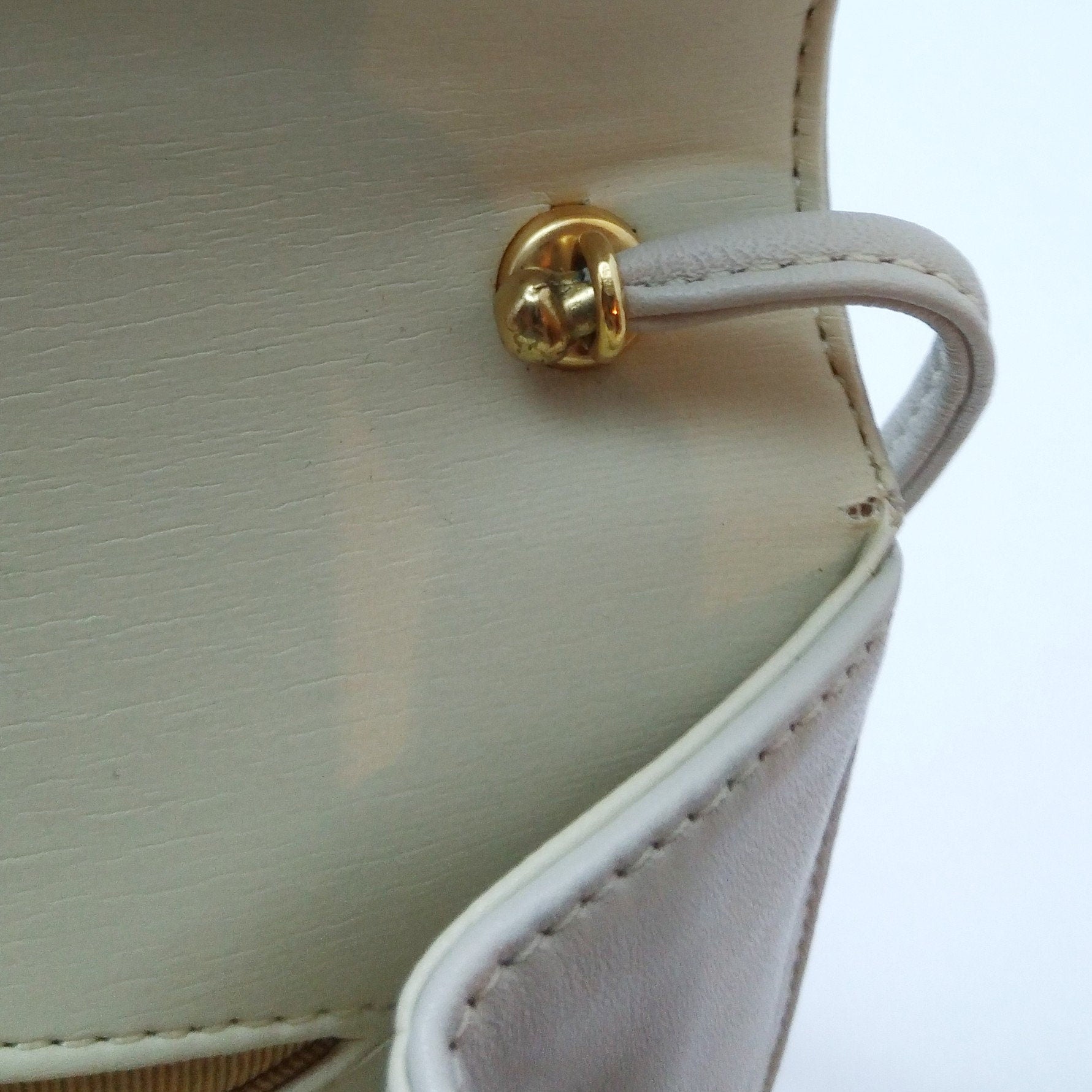 Vintage Givenchy beige mini Crossbody Bag - Secondista