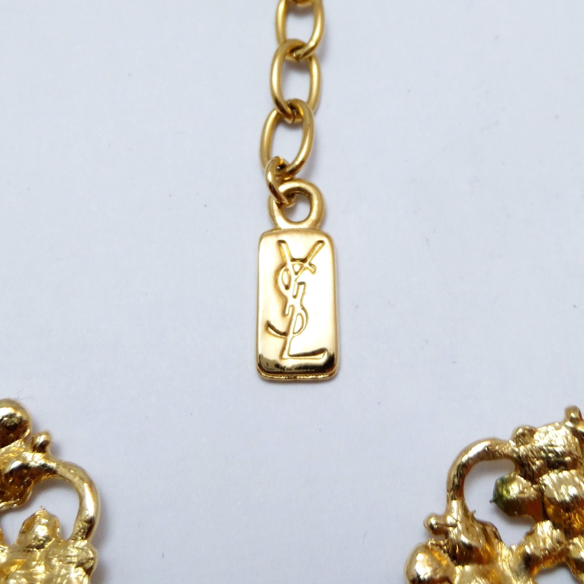 Vintage Yves Saint Laurent flower motif Necklace - Secondista