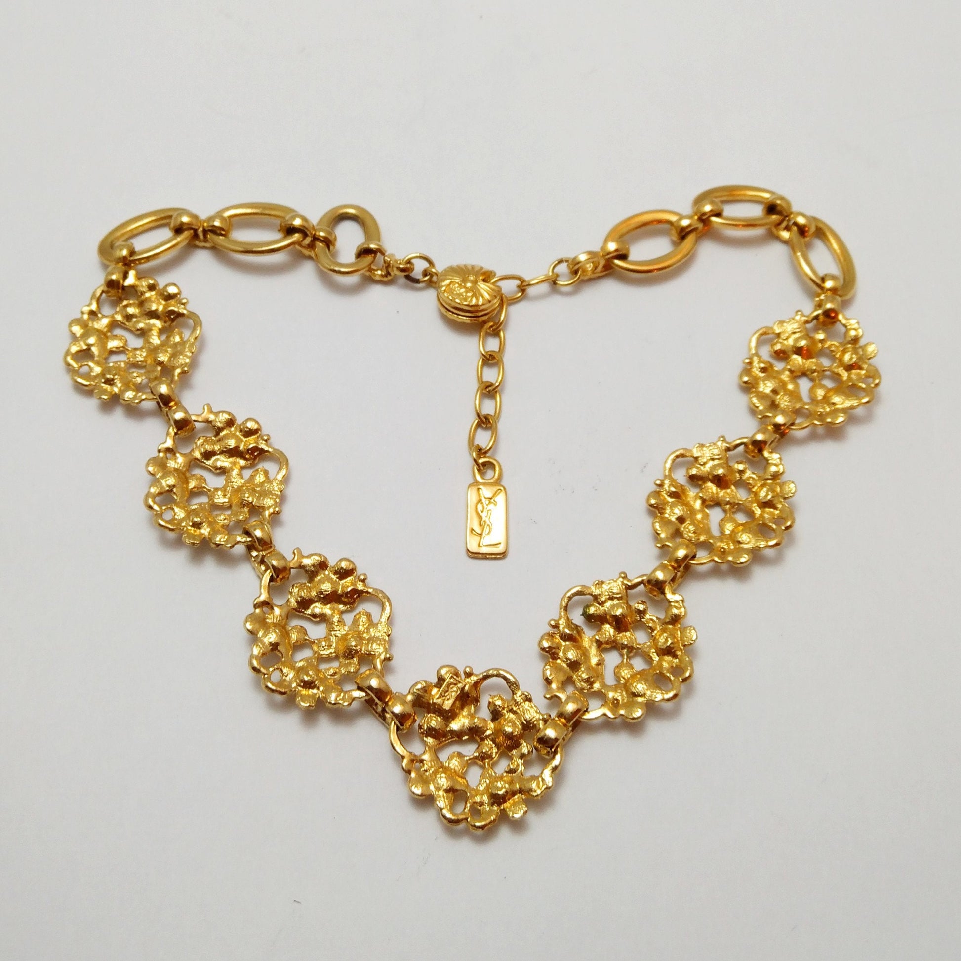 Vintage Yves Saint Laurent flower motif Necklace - Secondista