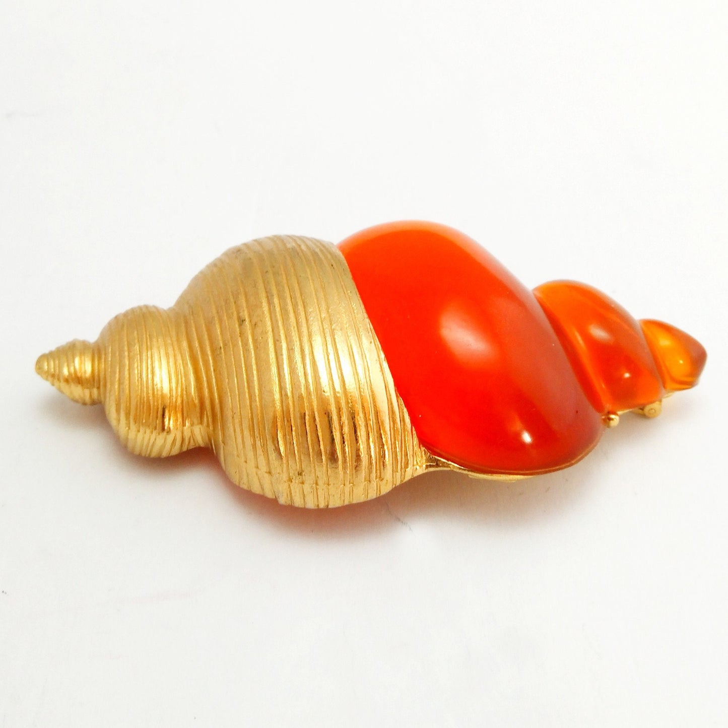 Vintage Christian Dior dune Brooch - Secondista