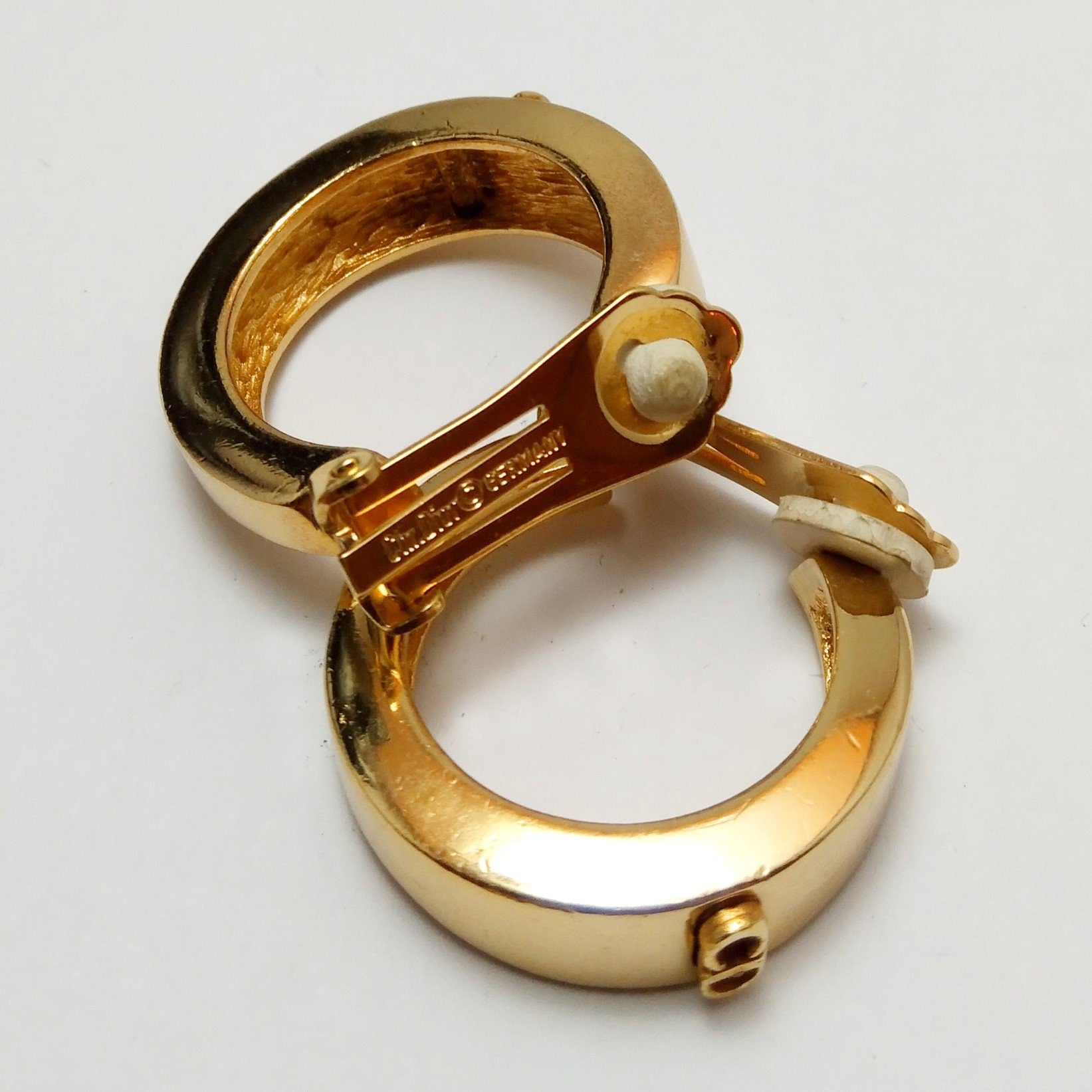 Vintage Christian Dior Goldtone clip Earrings - Secondista