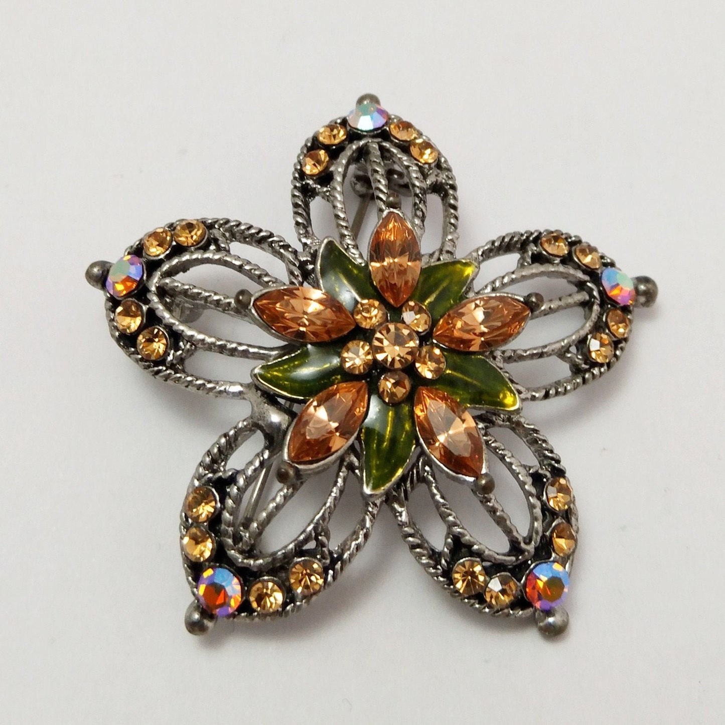 Vintage French flower Brooch Costume jewelry - Secondista