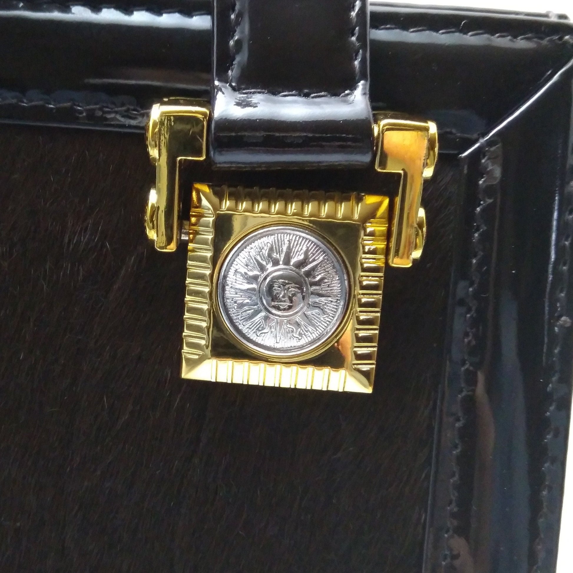 Vintage Versace brown patent handBag - Secondista