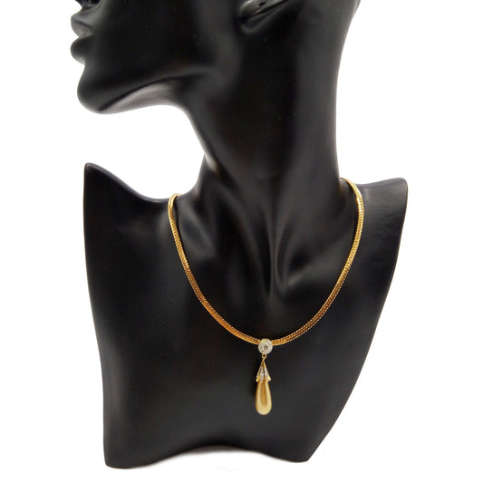Vintage Nina Ricci tear drop Pendant Necklace - Secondista