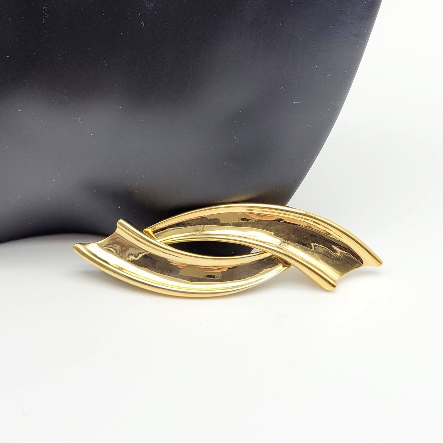 Vintage Yves Saint Laurent Goldtone Brooch - Secondista