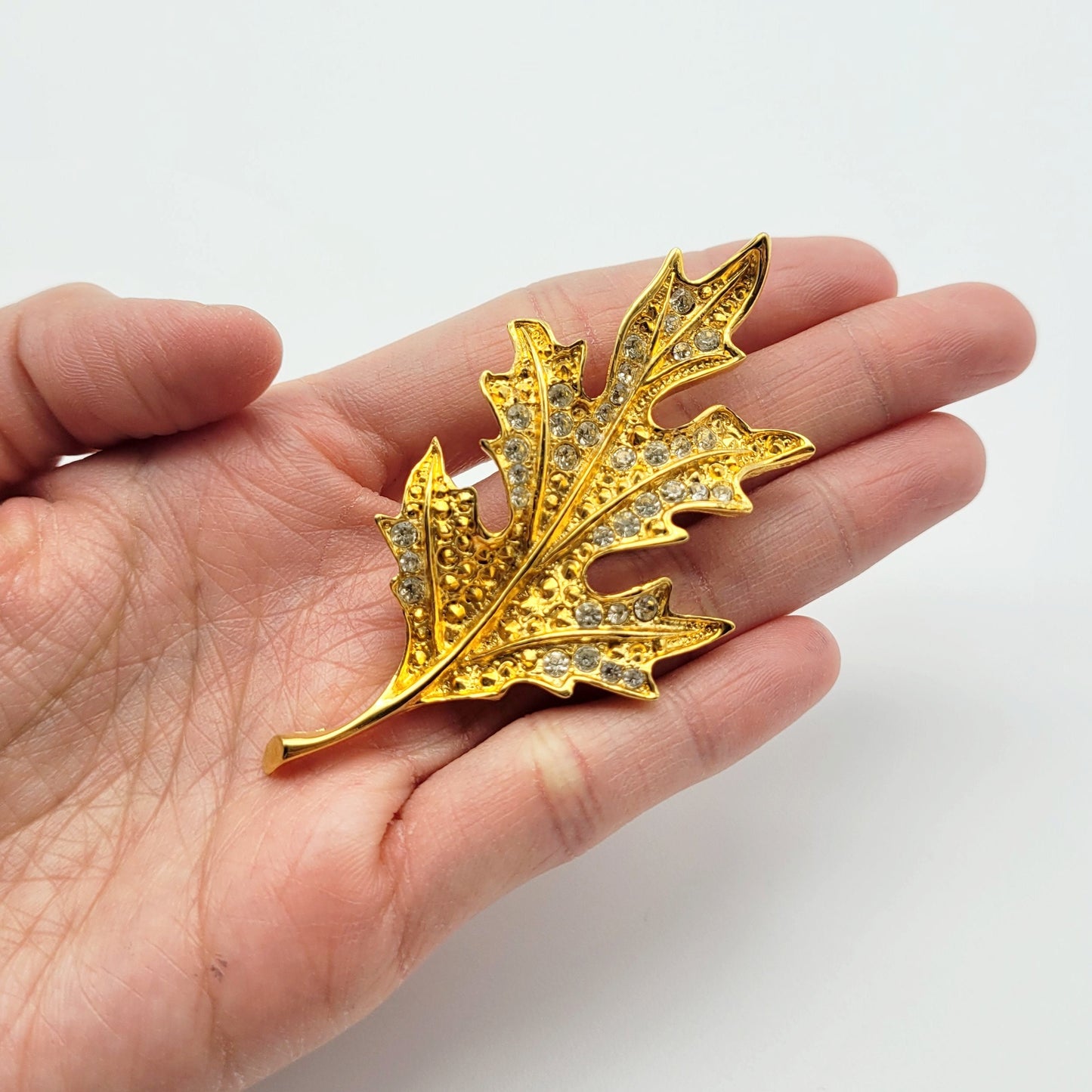 Vintage Givenchy leave motif Brooch - Secondista