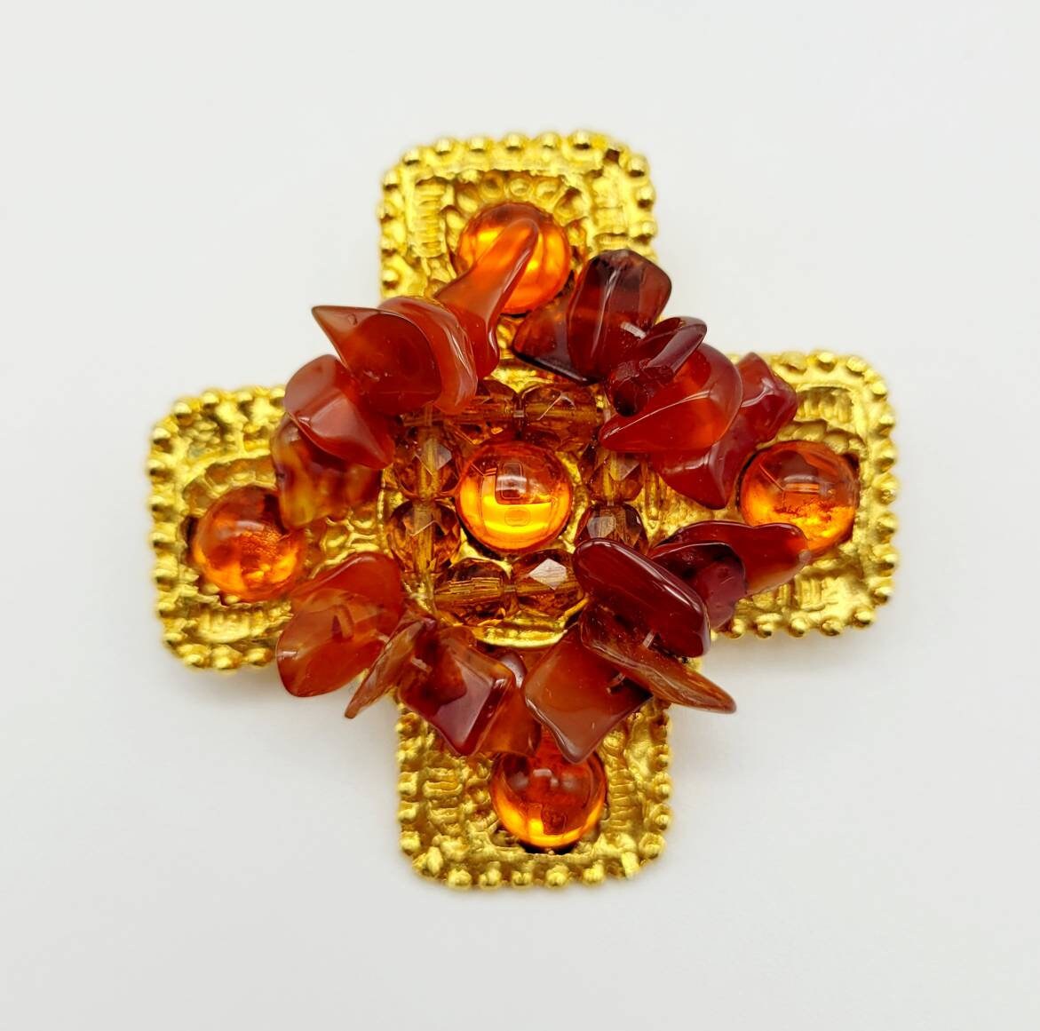 Vintage Gorgeous JeanLouis Scherrer glass Brooch - Secondista