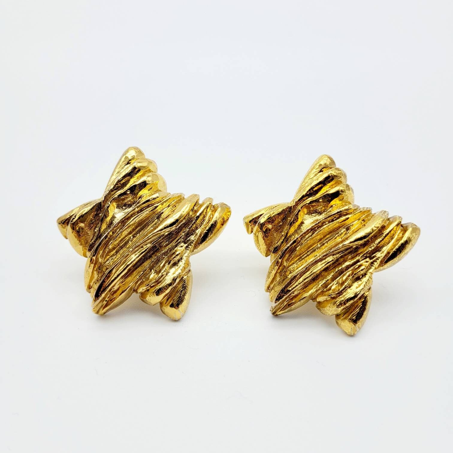 Vintage Christian Lacroix resin Earrings - Secondista