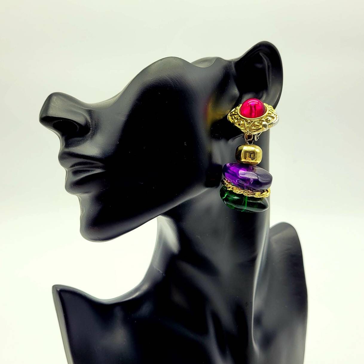 Vintage Unsigned French cabochon Earrings - Secondista
