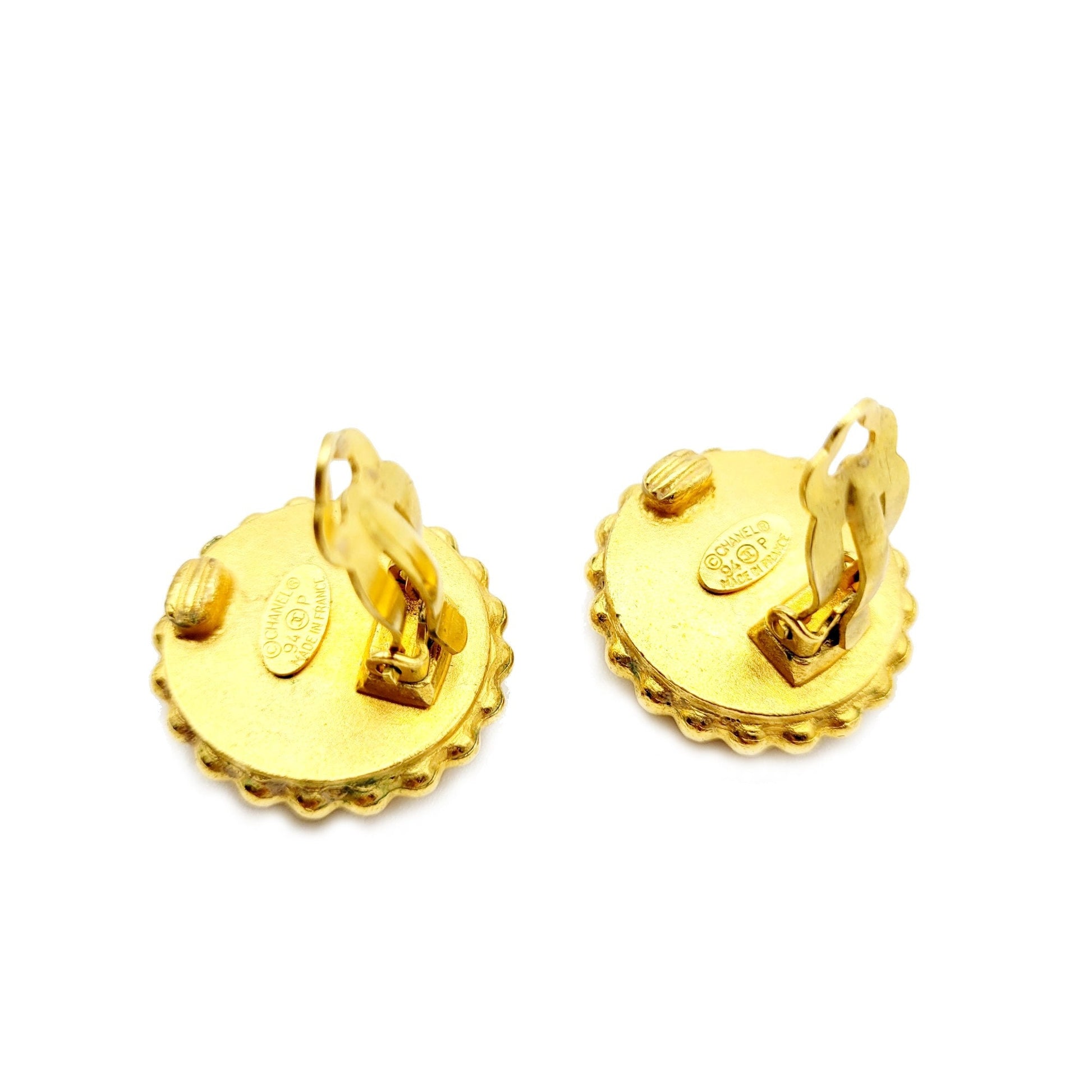 Vintage 1994 Chanel clip Earrings - Secondista