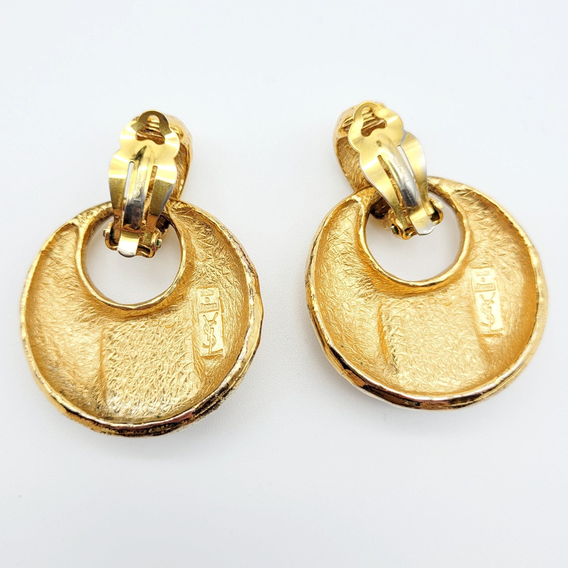 Vintage Yves Saint Laurent glass cabochon Earrings - Secondista