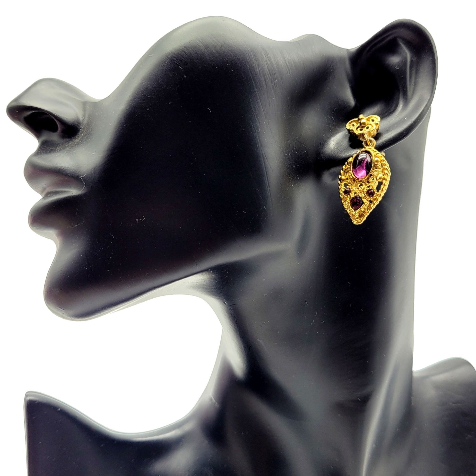 Vintage French purple cabochon Earrings - Secondista