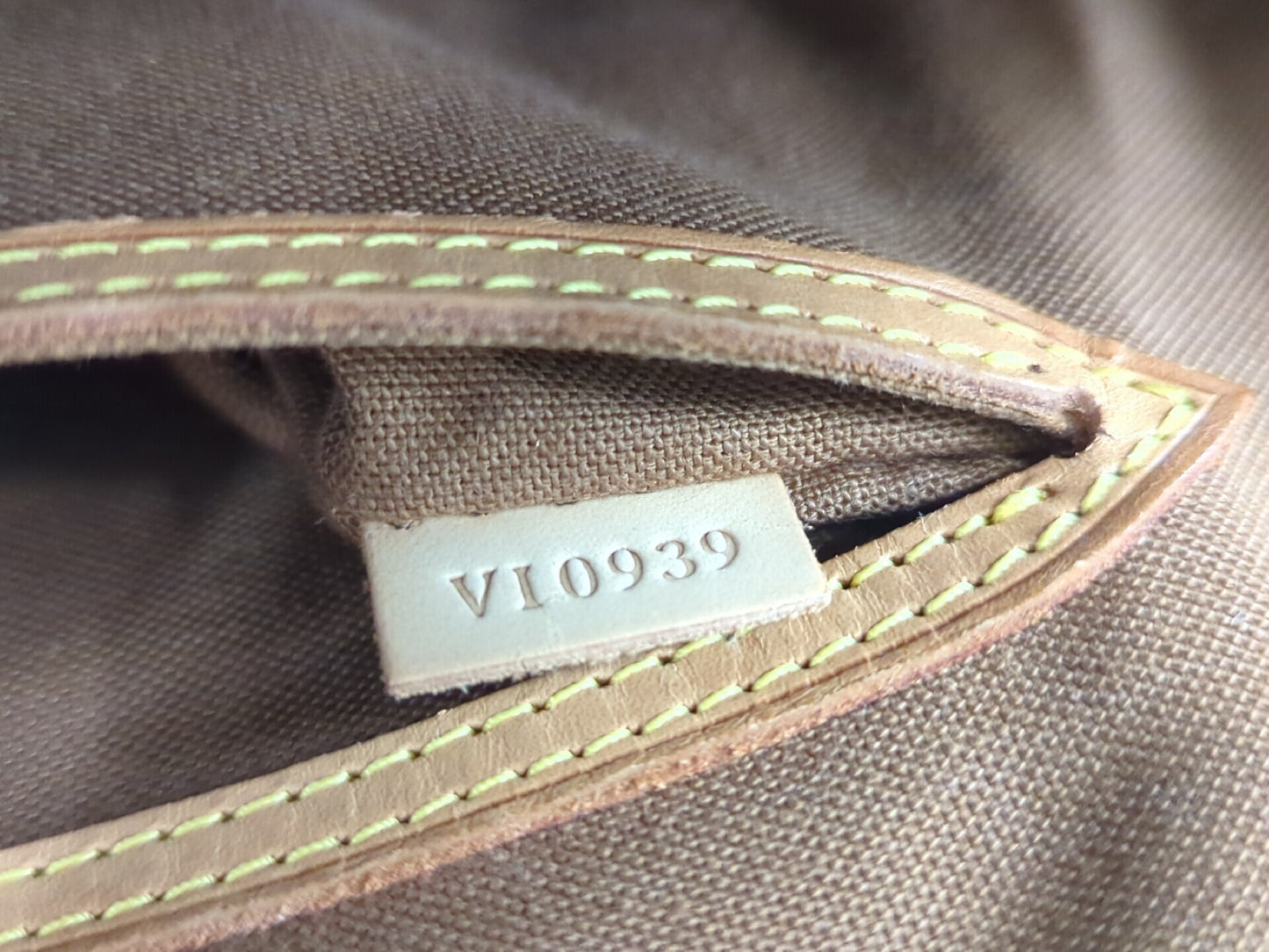 Louis Vuitton Alma PM