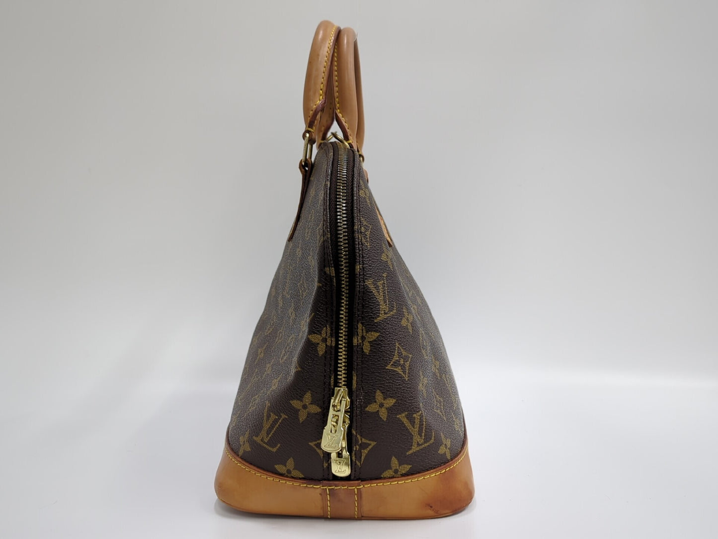 Louis Vuitton Alma PM