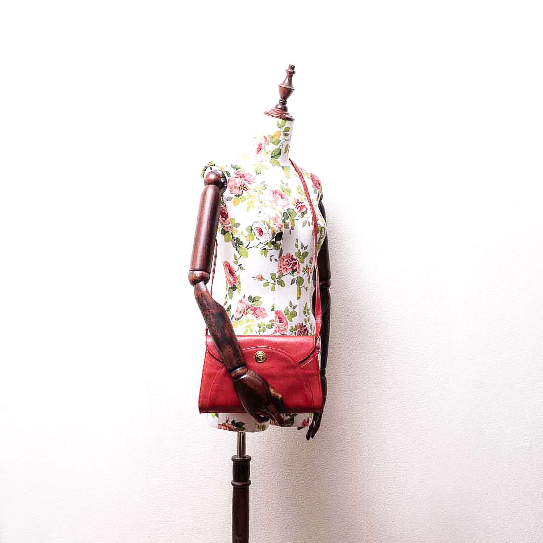 Vintage Lanvin red Crossbody Bag - Secondista