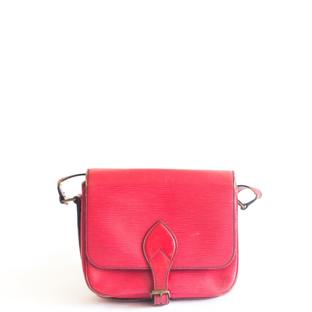 Vintage Louis Vuitton Castilian Red epi Cartouchiere MM Crossbody Bag - Secondista