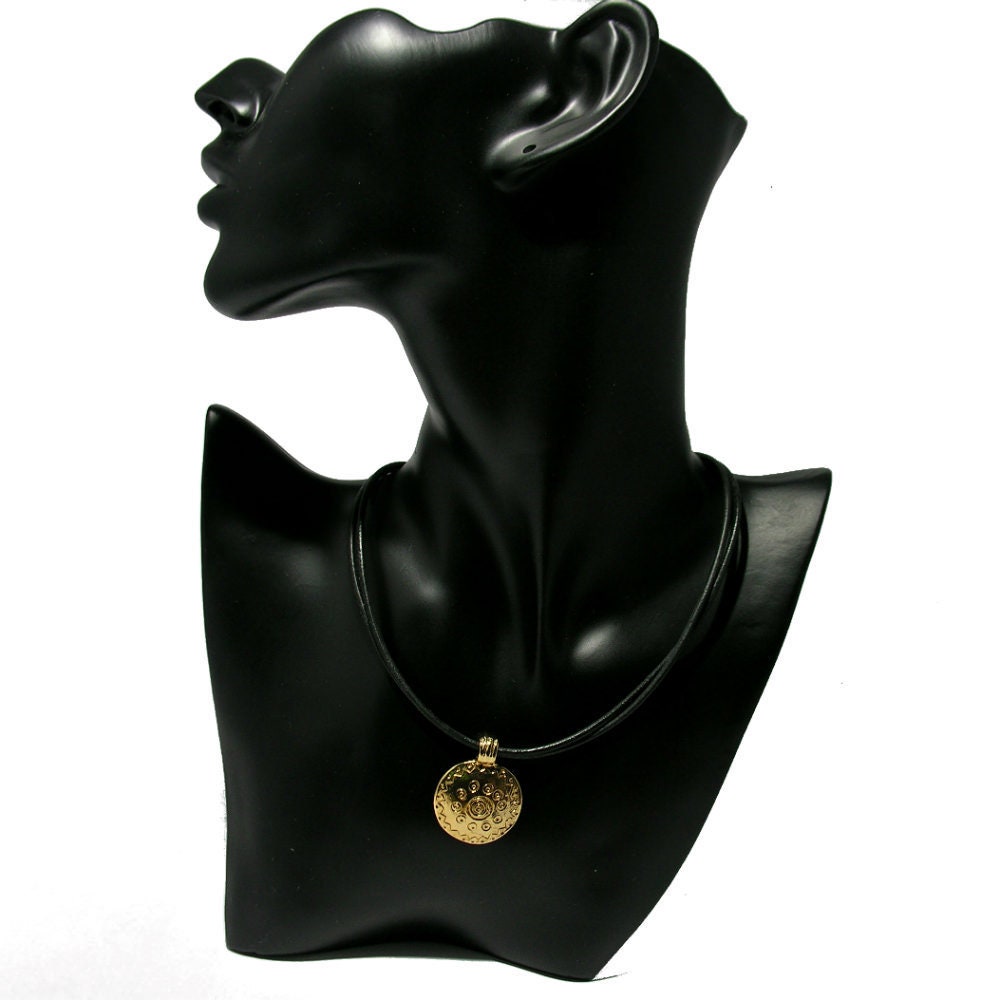 Vintage Yves Saint Laurent black Necklace - Secondista