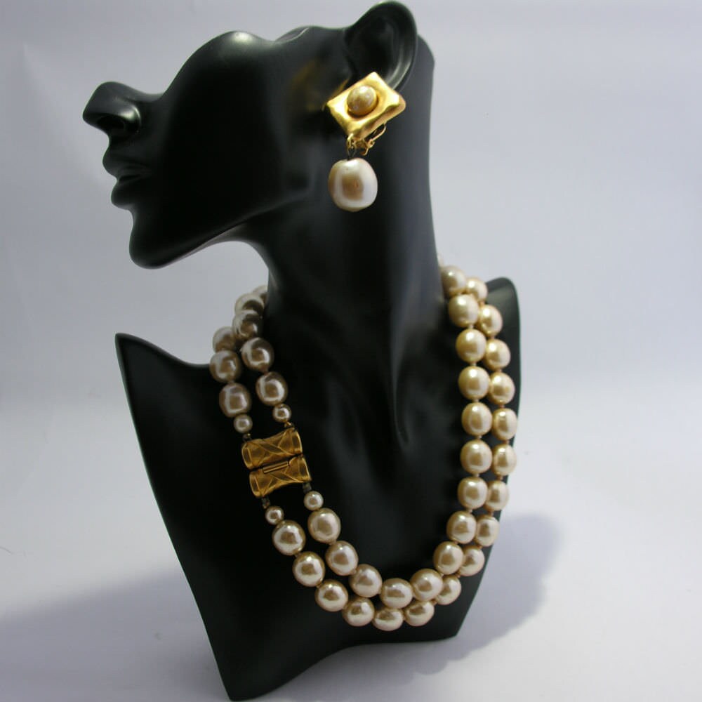 Vintage Karl Lagerfeld Pearl Jewelry Set - Secondista