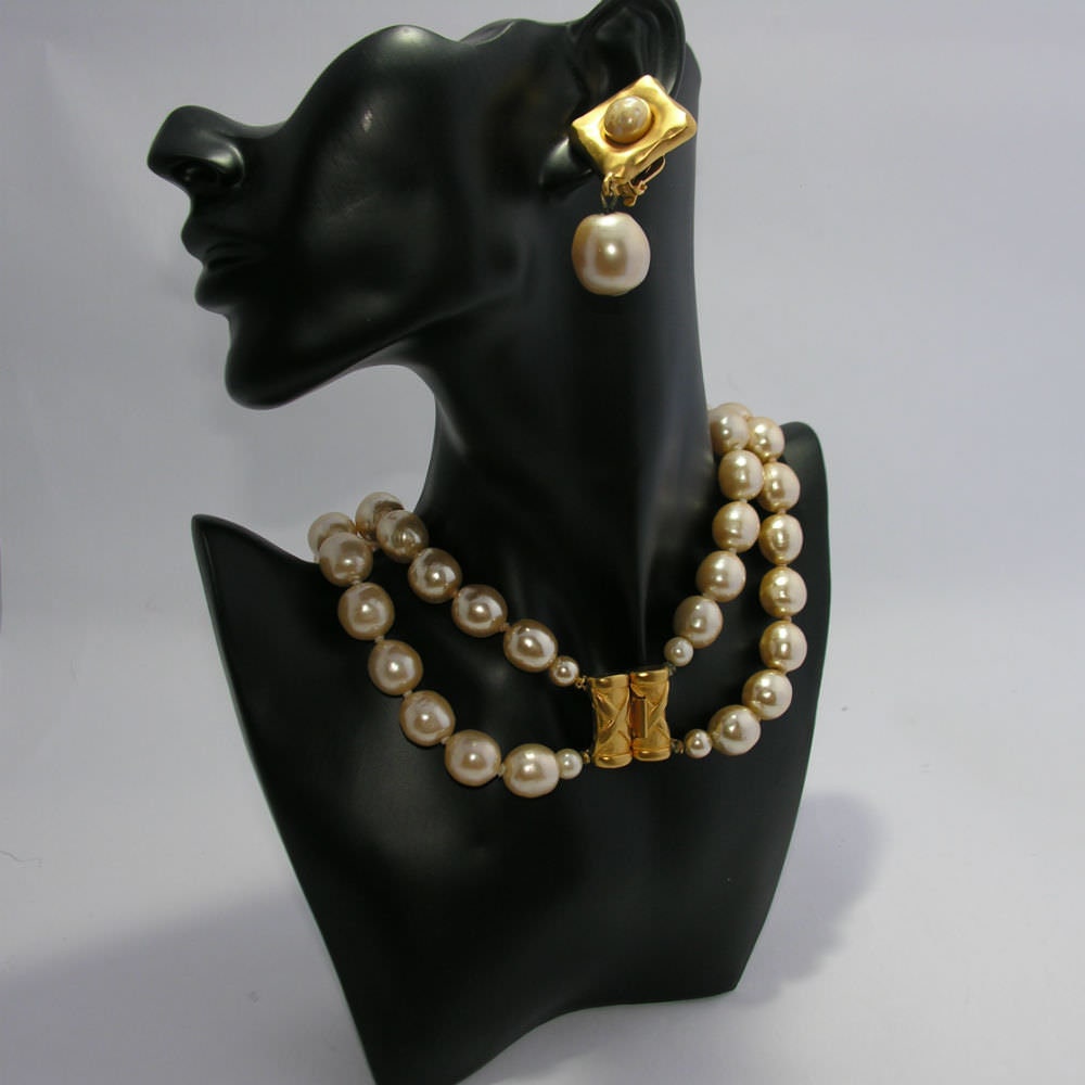 Vintage Karl Lagerfeld Pearl Jewelry Set - Secondista