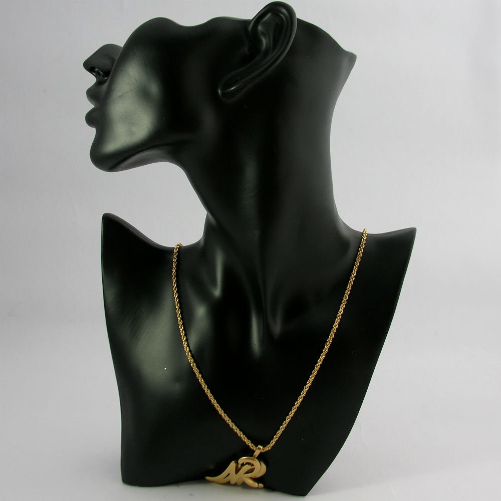 Vintage Simple Nina Ricci Goldtone long Necklace - Secondista