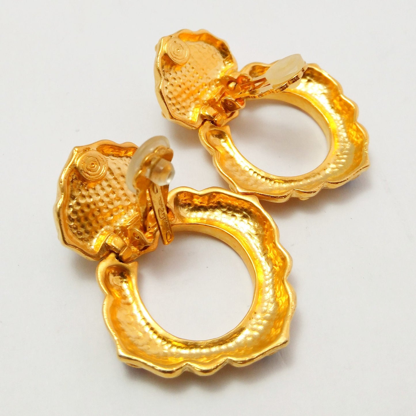 Vintage Oscar De La Renta runway Earrings - Secondista