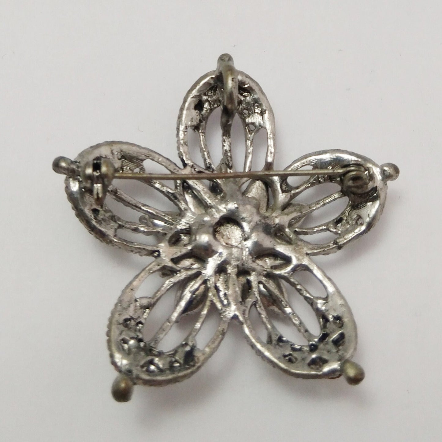 Vintage French flower Brooch Costume jewelry - Secondista