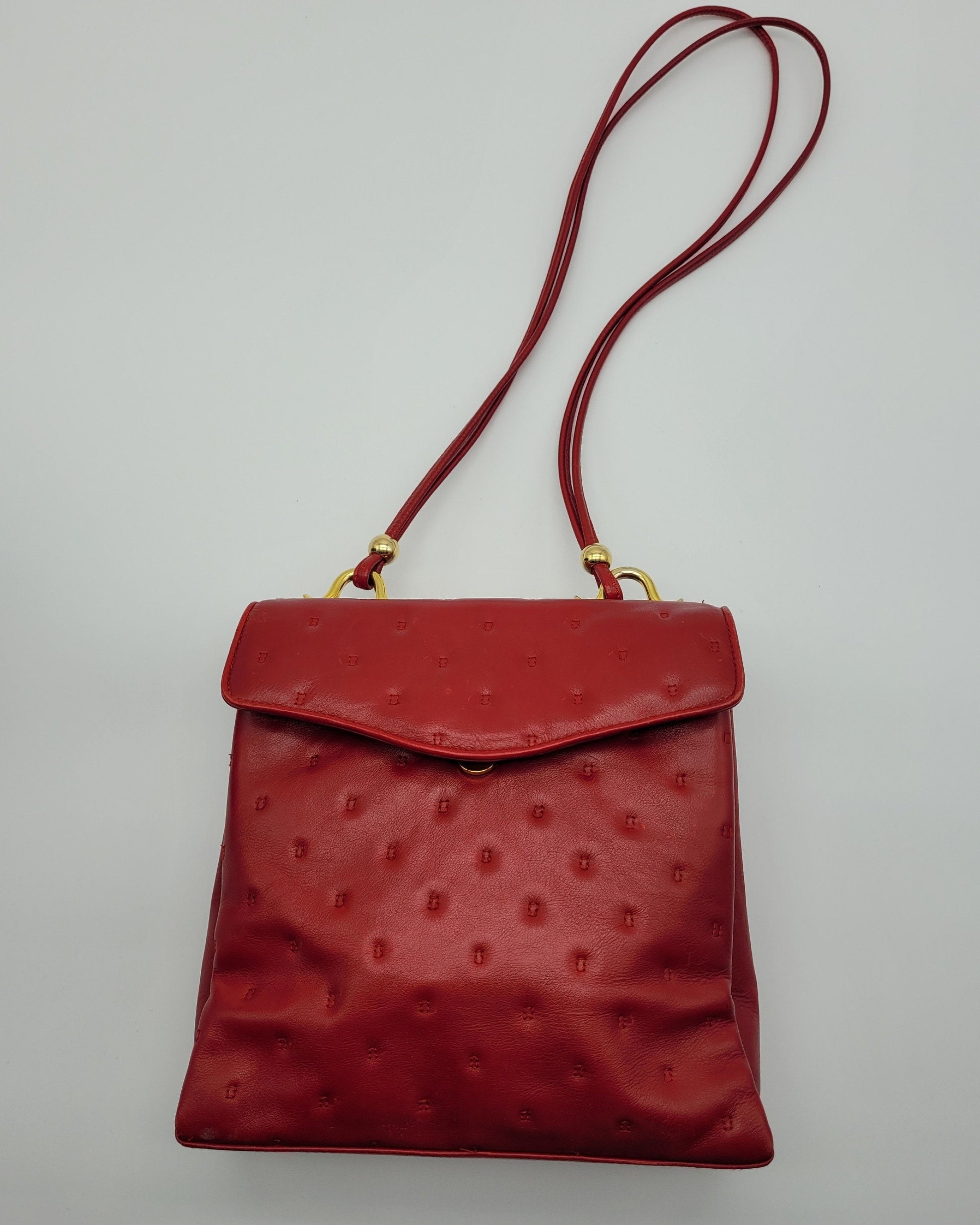 karl lagerfeld red shoulder bag, Second Hand Louis Vuitton Pochette Bags