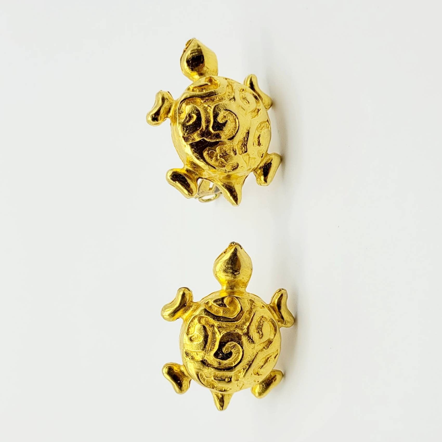 Vintage Édouard Rambaud turtle Earrings - Secondista